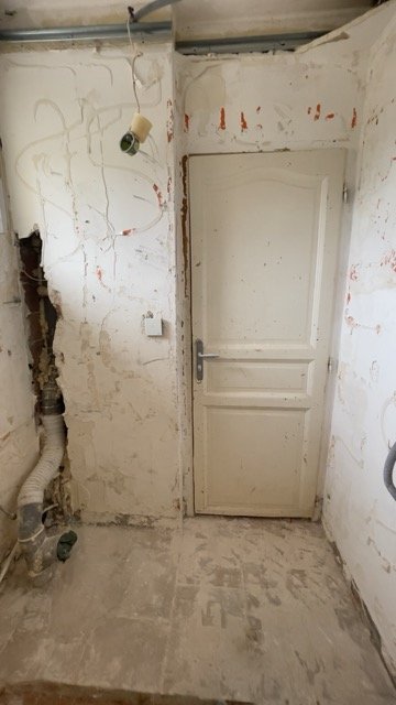 Démontage ancienne porte