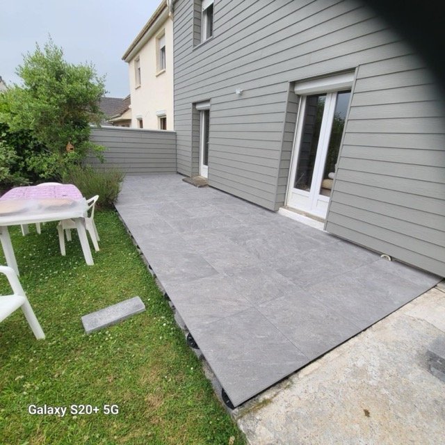 carrelage sur plot terrasse